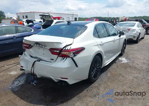 2021 Toyota Camry Xse z USA, uszkodzony, nr VIN 4T1K61AK2MU486057